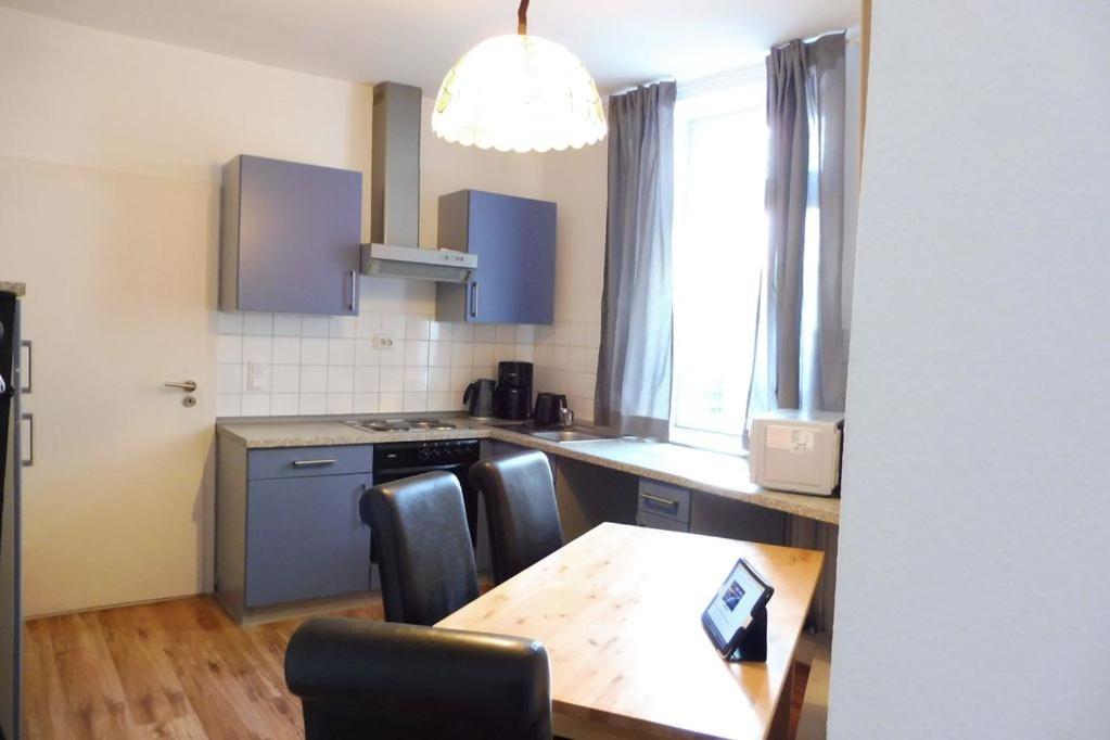 Wohnen Im Historischen Gebaeude Der Kaiserzeit Apartment